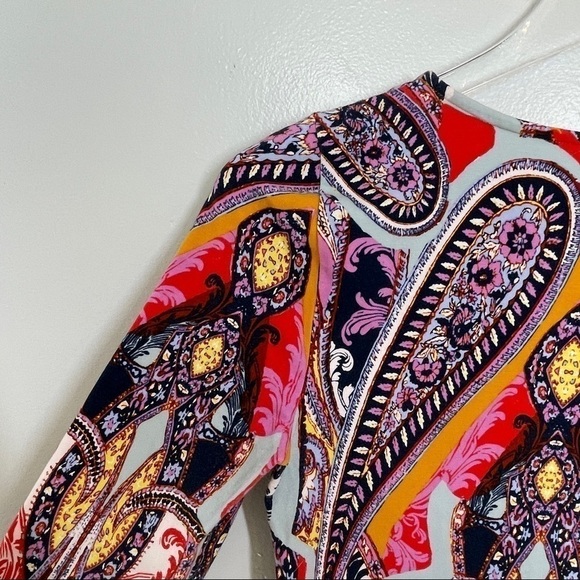 Free People Pick a Place Multicolored Bodysuit Faux Lace Up Front Snap Crotch M - Picture 13 of 14